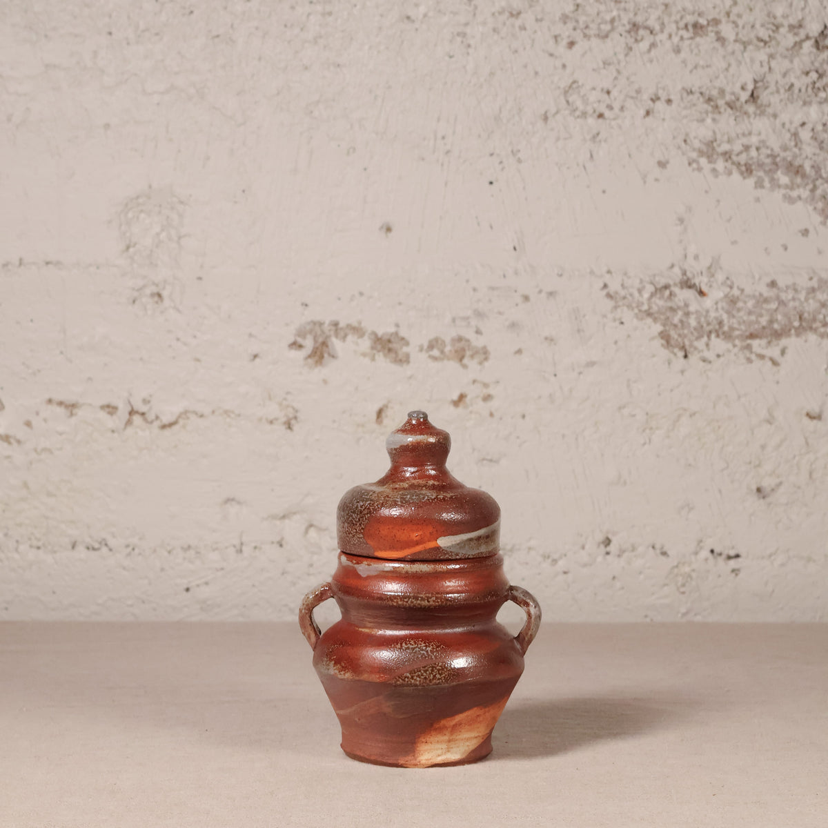 Auburn Vessel with Lid