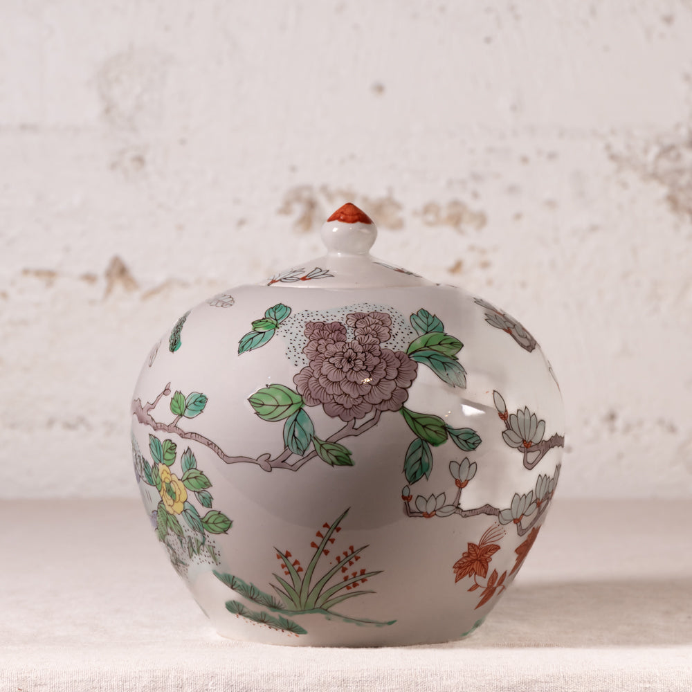 Peacock Famille Rose Porcelain Vase